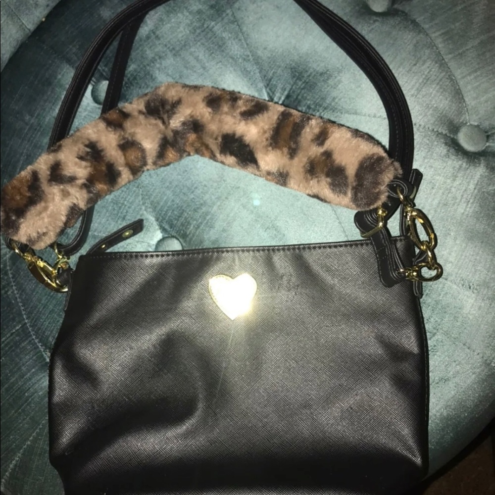 Betsy Johnson purse - Picture 3 of 9